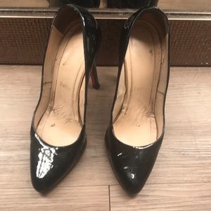 Basic black red bottoms